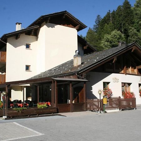 Elga Residence - Relax In Alta Valtellina - Bormio Valdisotto Luaran gambar